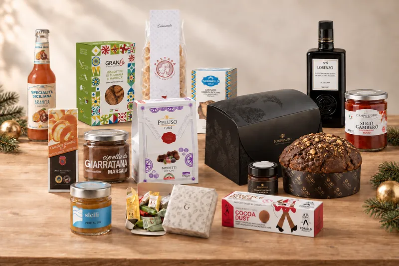 Selezione Carato con panettone, vino e specialità siciliane