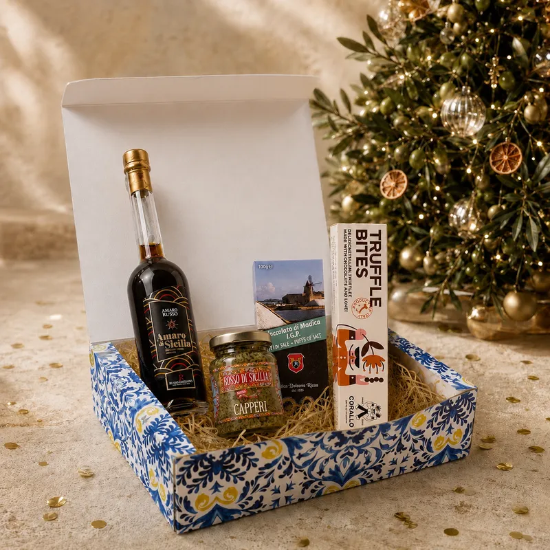 Gift box Il Vortice di Cariddi con liquore e dolci siciliani